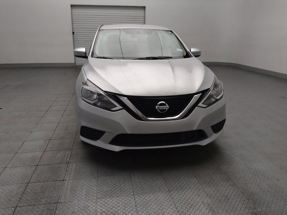 Used 2019 Nissan Sentra SV FWD image 14