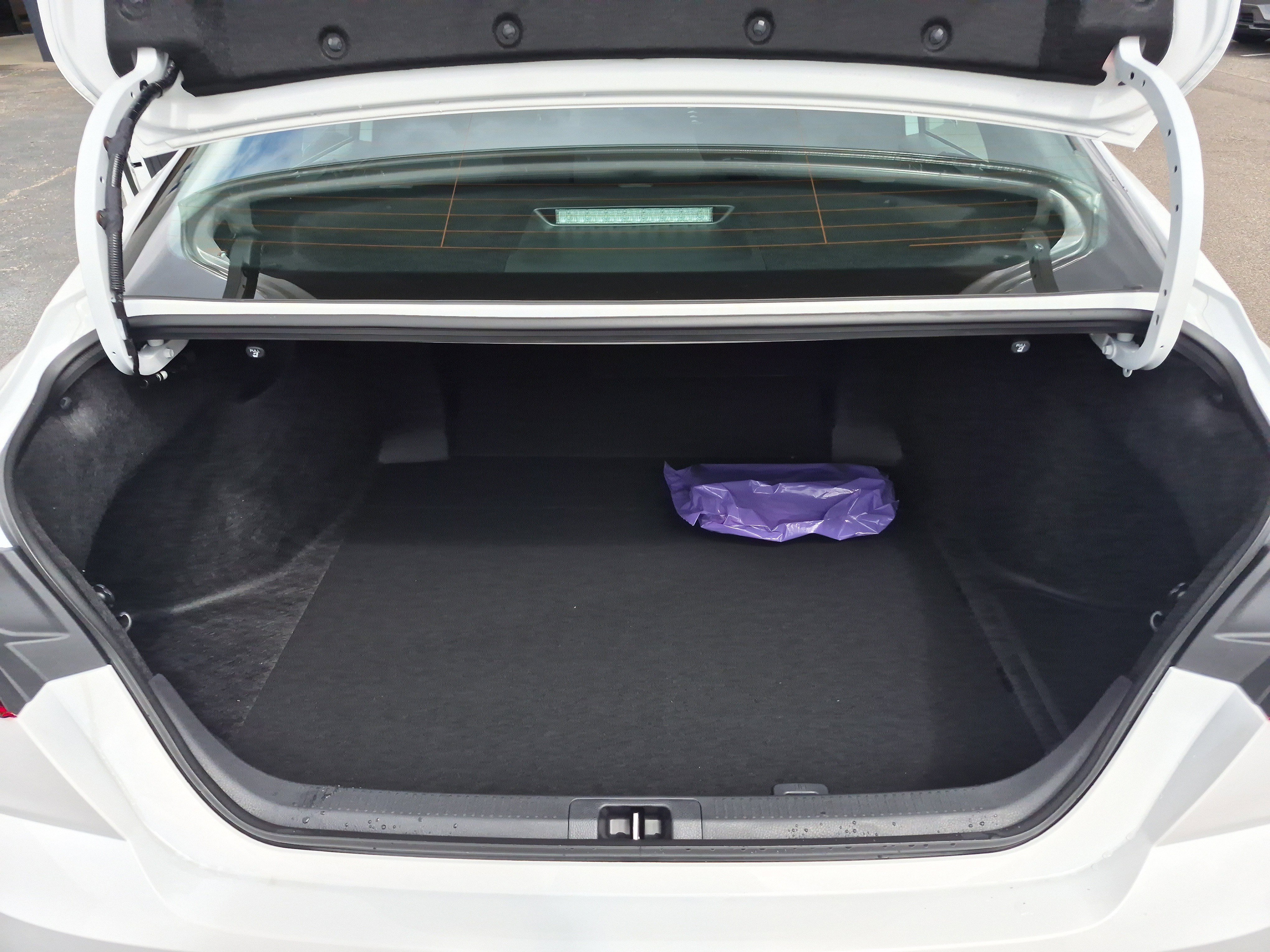 Used 2026 Toyota Camry LE image 9