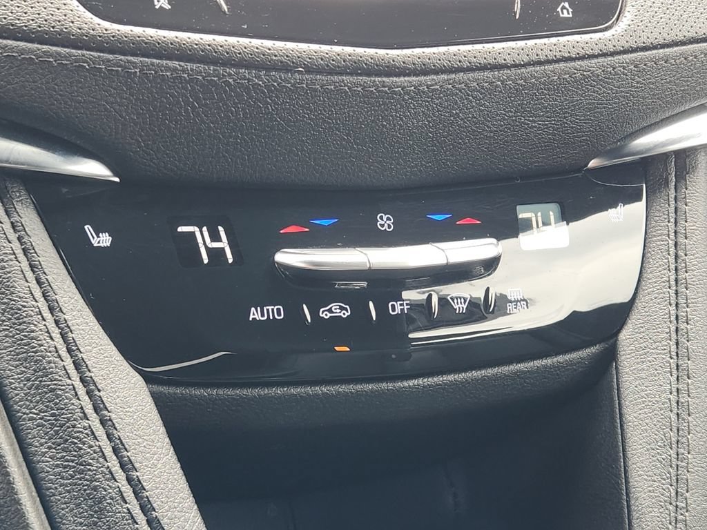Used 2023 Cadillac XT5 Luxury FWD image 27