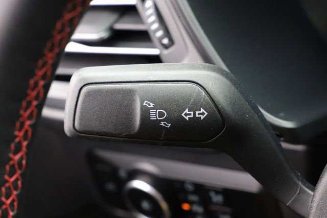 Used 2025 Ford Escape ST-Line Elite w/ Premium Technology Package image 36