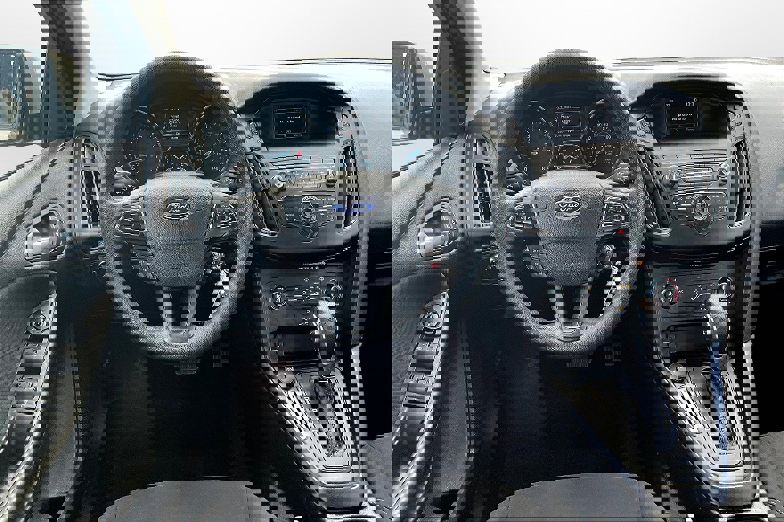 Used 2018 Ford Focus SE image 5