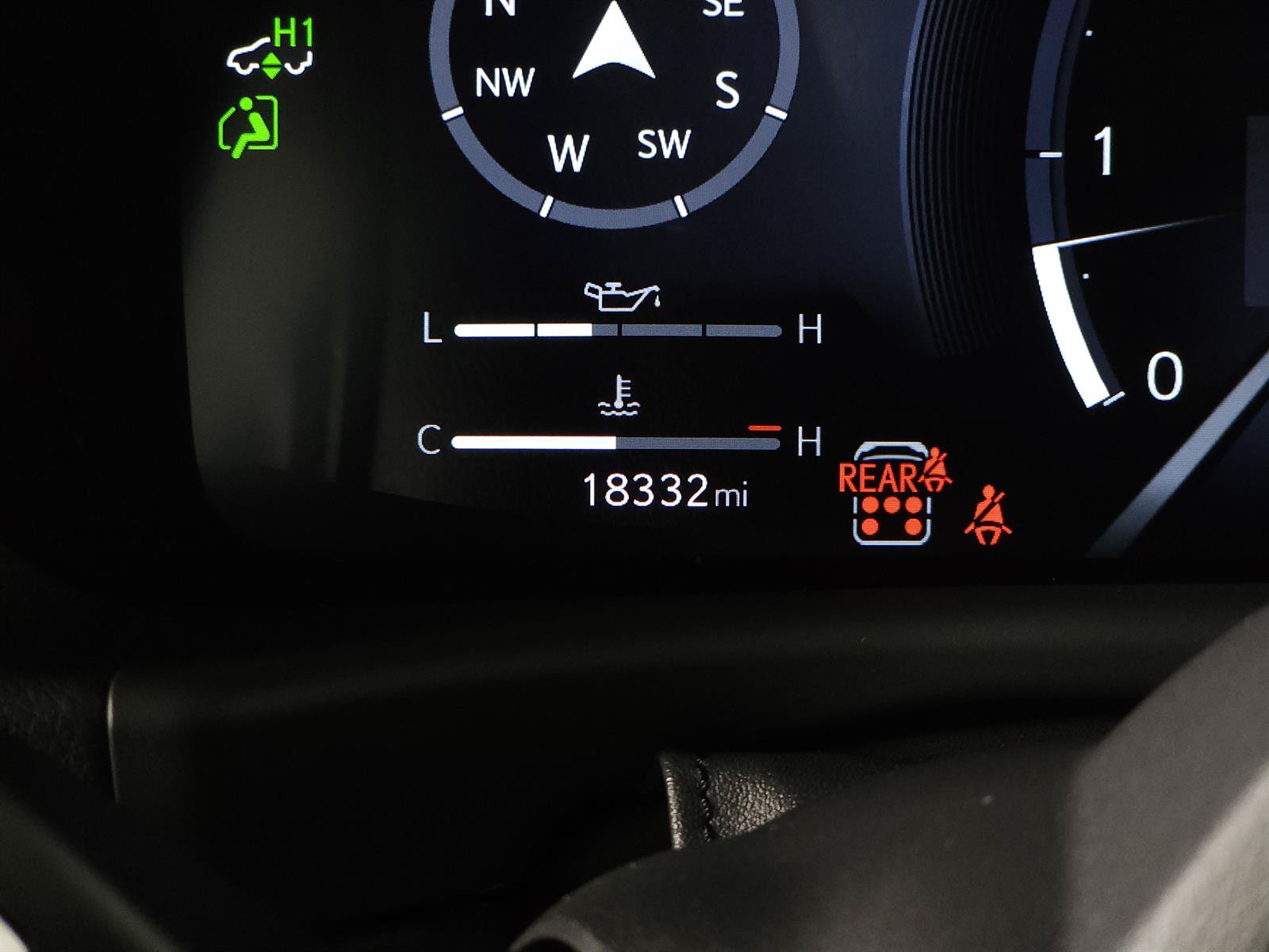 Used 2025 Lexus LX 600 4WD w/ Accessory Package (2T) image 23