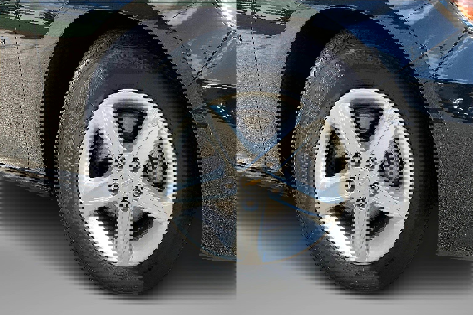 Used 2020 Chevrolet Malibu LS image 8