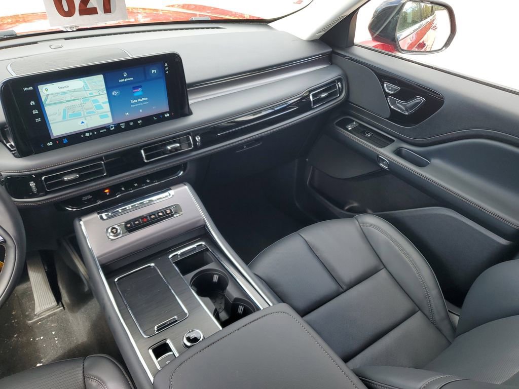 New 2025 Lincoln Aviator 2WD w/ Jet Appearance Package image 18