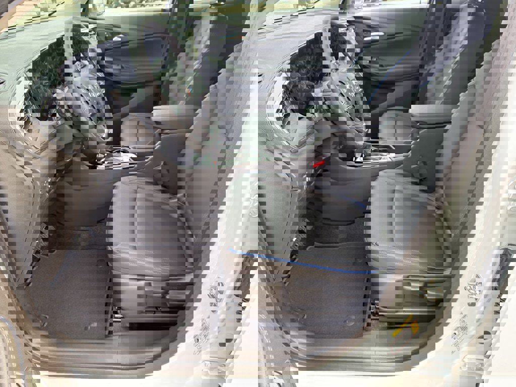 New 2026 Buick Encore GX Sport Touring image 8