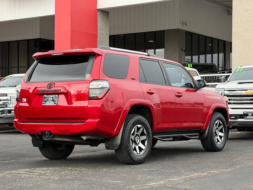 Used 2021 Toyota 4Runner SR5 RWD image 38