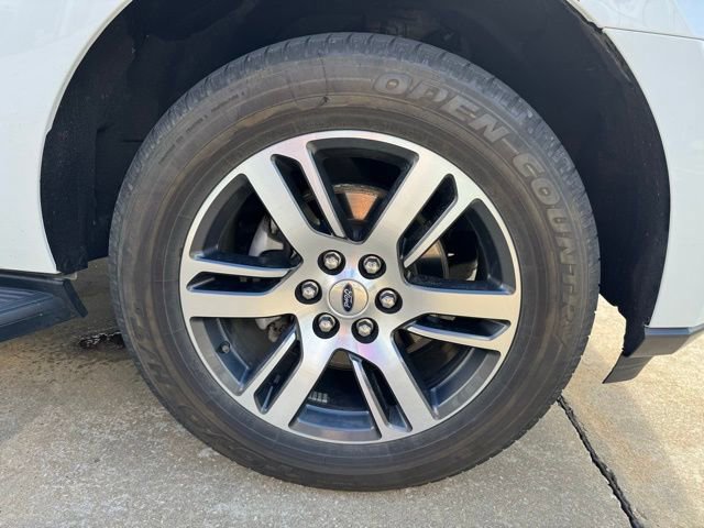 Used 2024 Ford Expedition Limited image 8