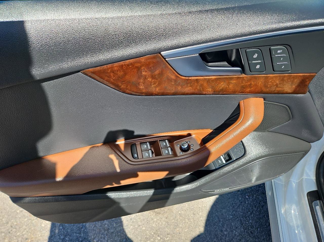 Used 2018 Audi A4 2.0T allroad Premium Plus AWD/4WD image 18