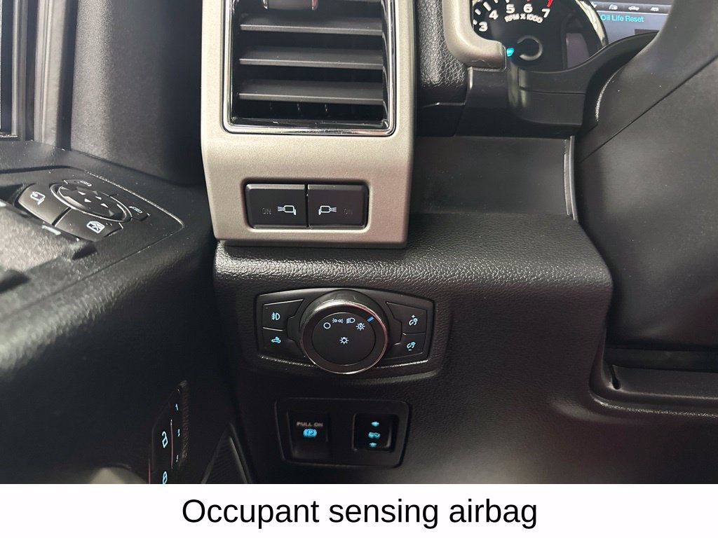 Used 2018 Ford F150 Lariat w/ Equipment Group 502A Luxury AWD/4WD image 44