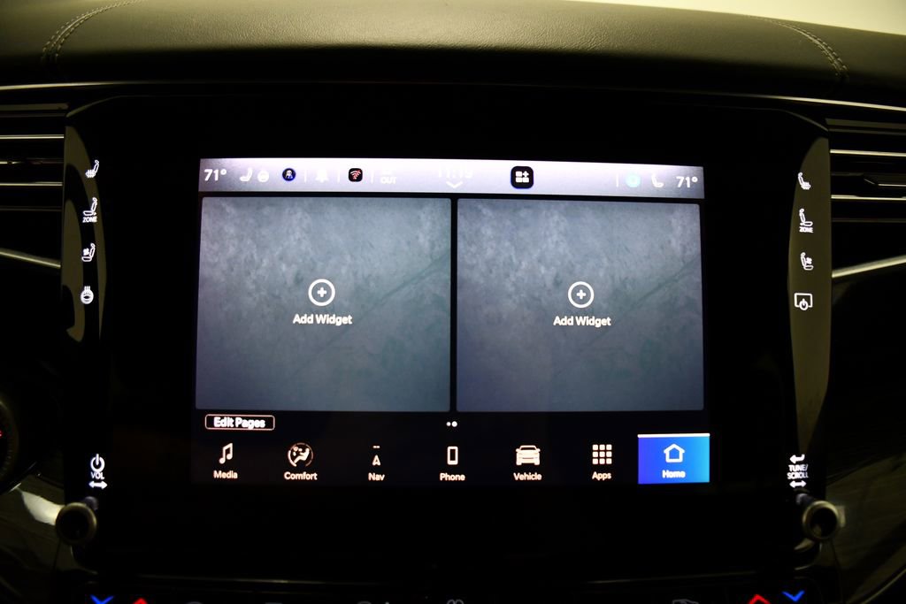 Used 2022 Jeep Wagoneer Series II w/ Flexible Seating Group image 13