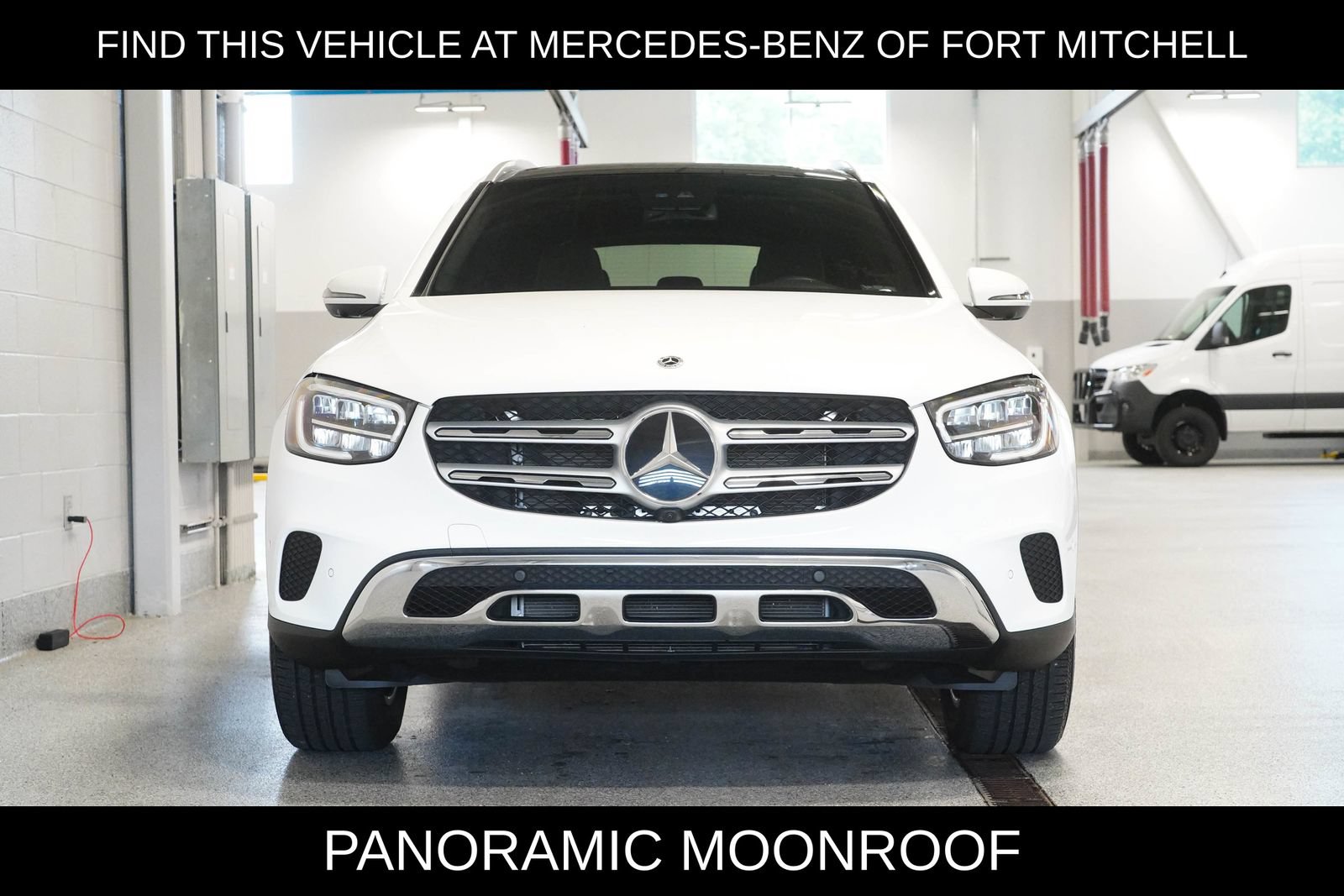Certified 2022 Mercedes-Benz GLC 300 4MATIC image 2