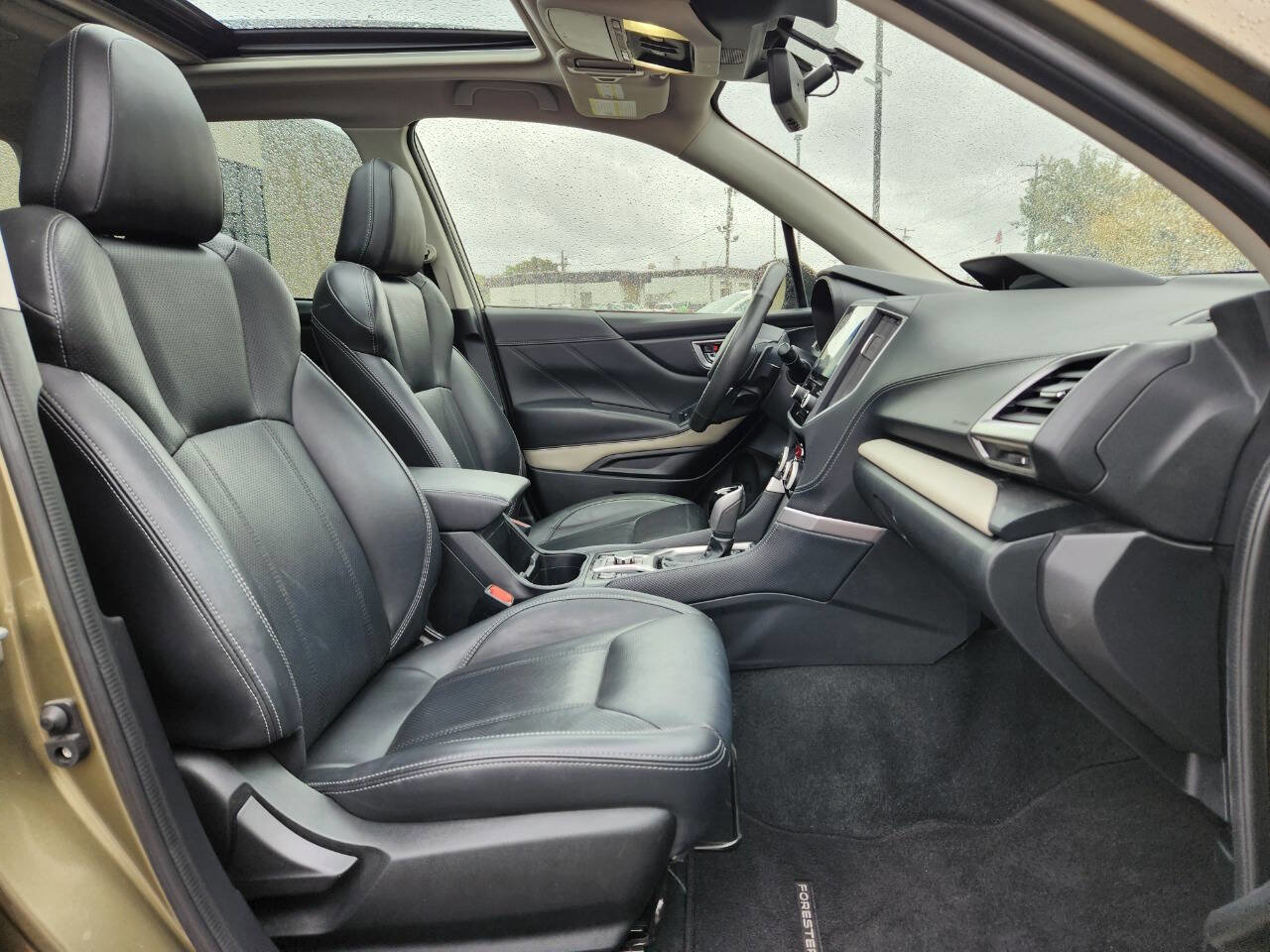 Used 2022 Subaru Forester Limited w/ Popular Package #3 image 15