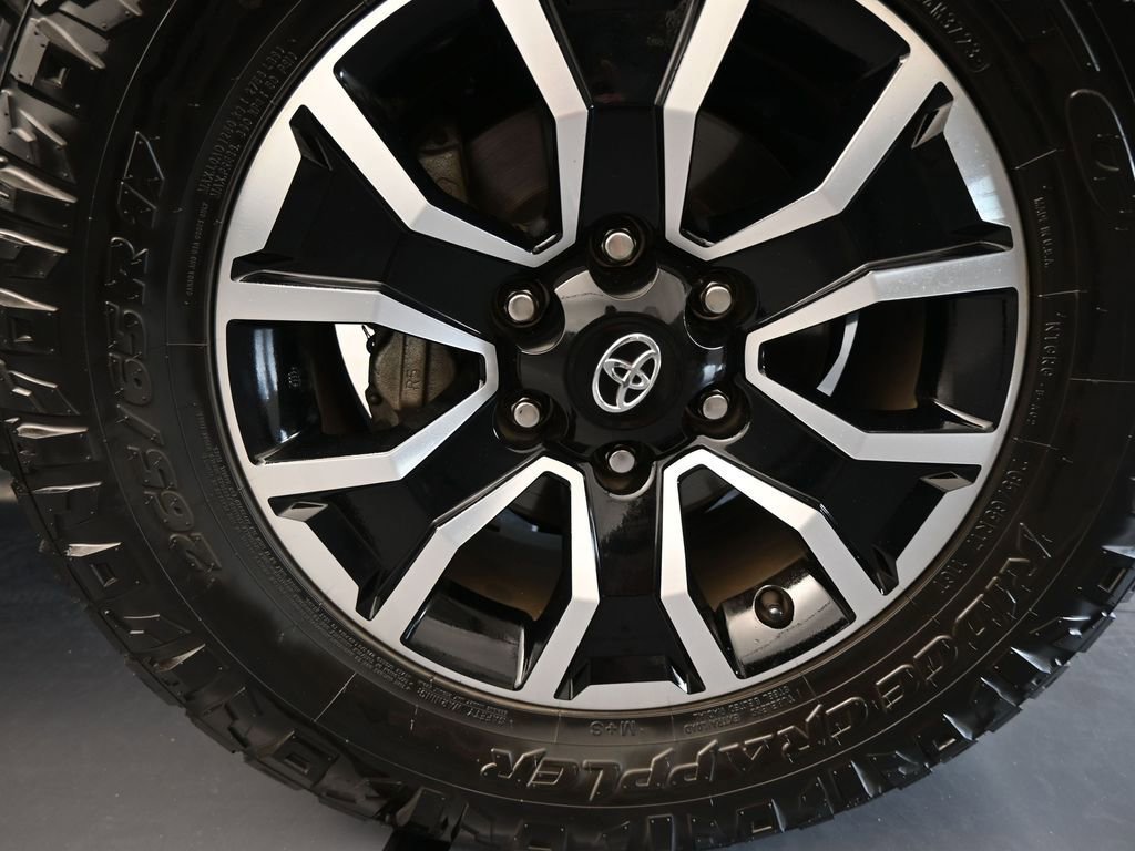 Used 2023 Toyota Tacoma TRD Sport image 43