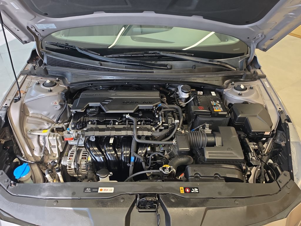Used 2022 Hyundai Elantra SEL FWD image 27