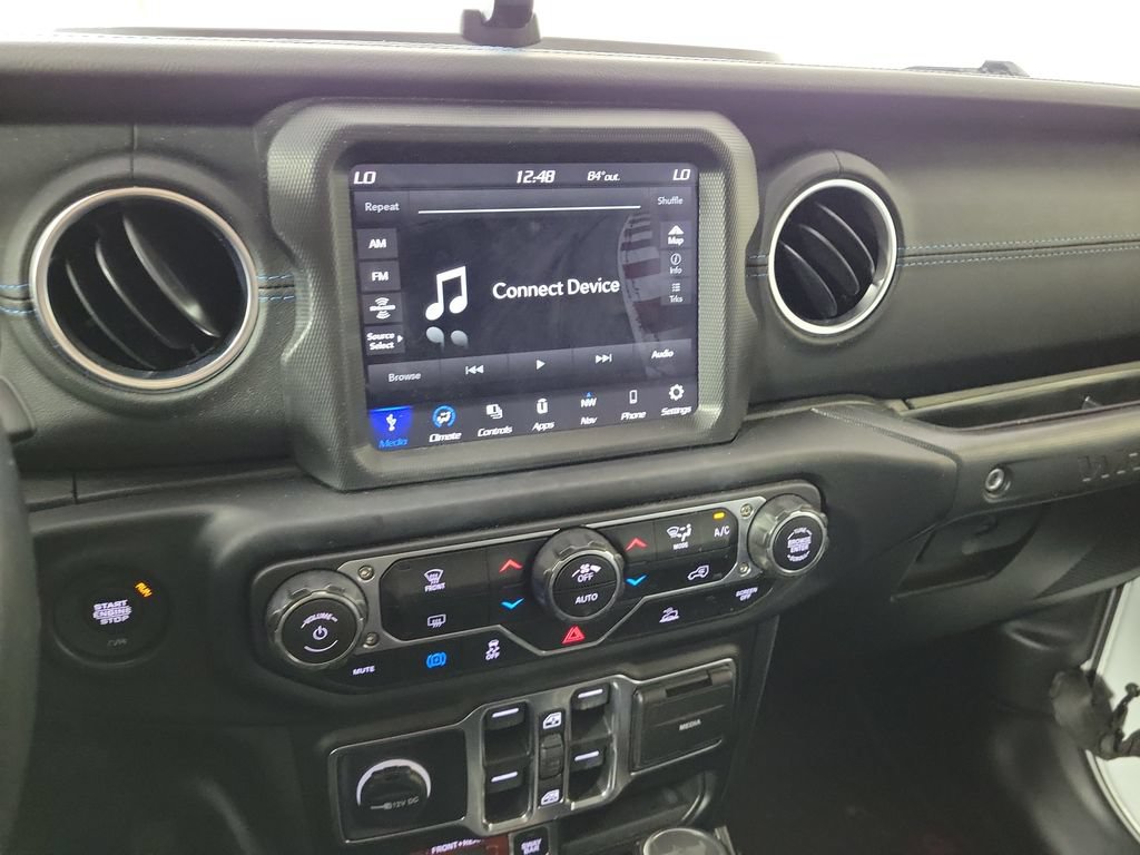 Used 2022 Jeep Wrangler Unlimited Rubicon 4xe AWD/4WD image 19