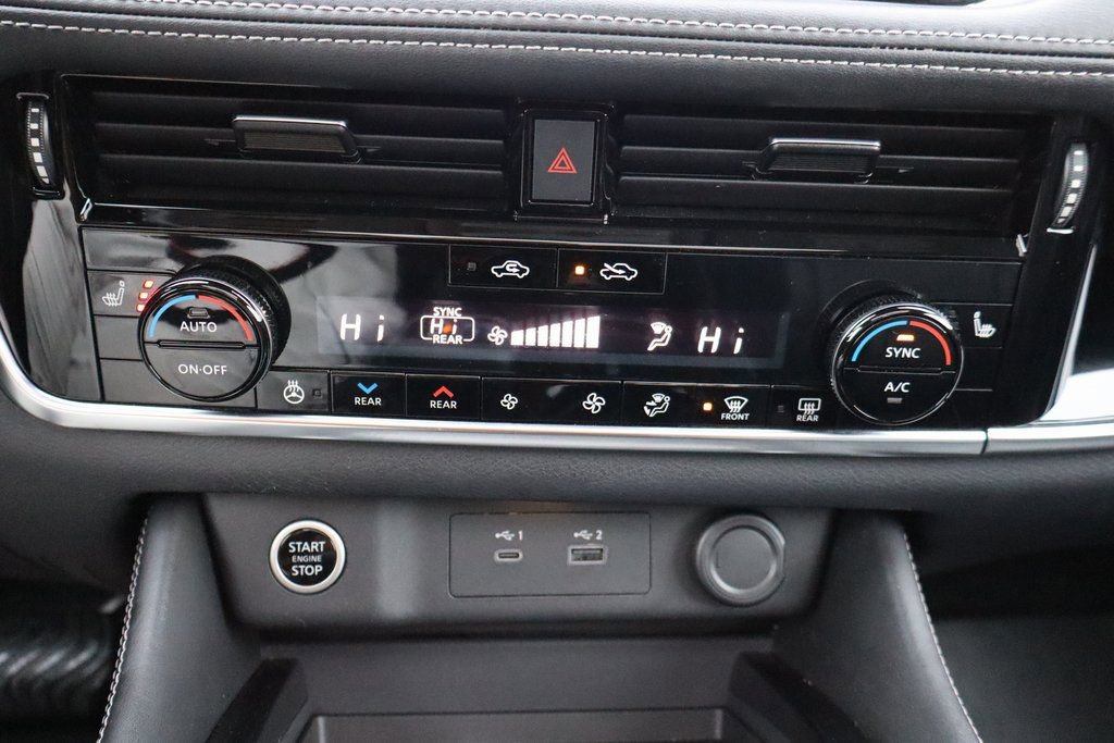 Used 2022 Nissan Rogue SL w/ SL Premium Package image 14