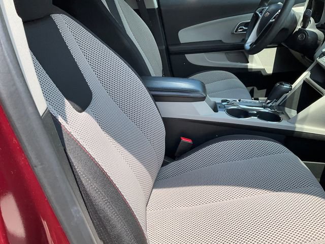 Used 2017 Chevrolet Equinox LT FWD image 9