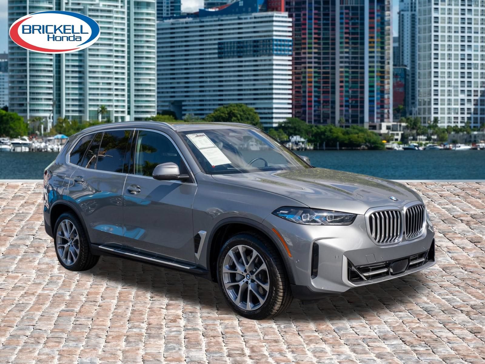 Used 2025 BMW X5 xDrive40i w/ Climate Comfort Package AWD/4WD video 3