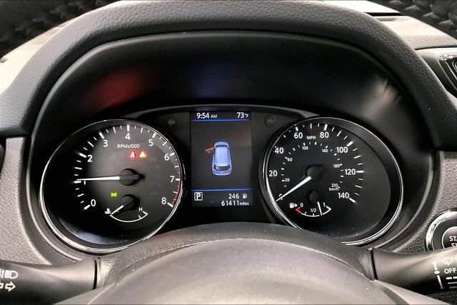 Used 2019 Nissan Rogue SV w/ Premium Package image 13
