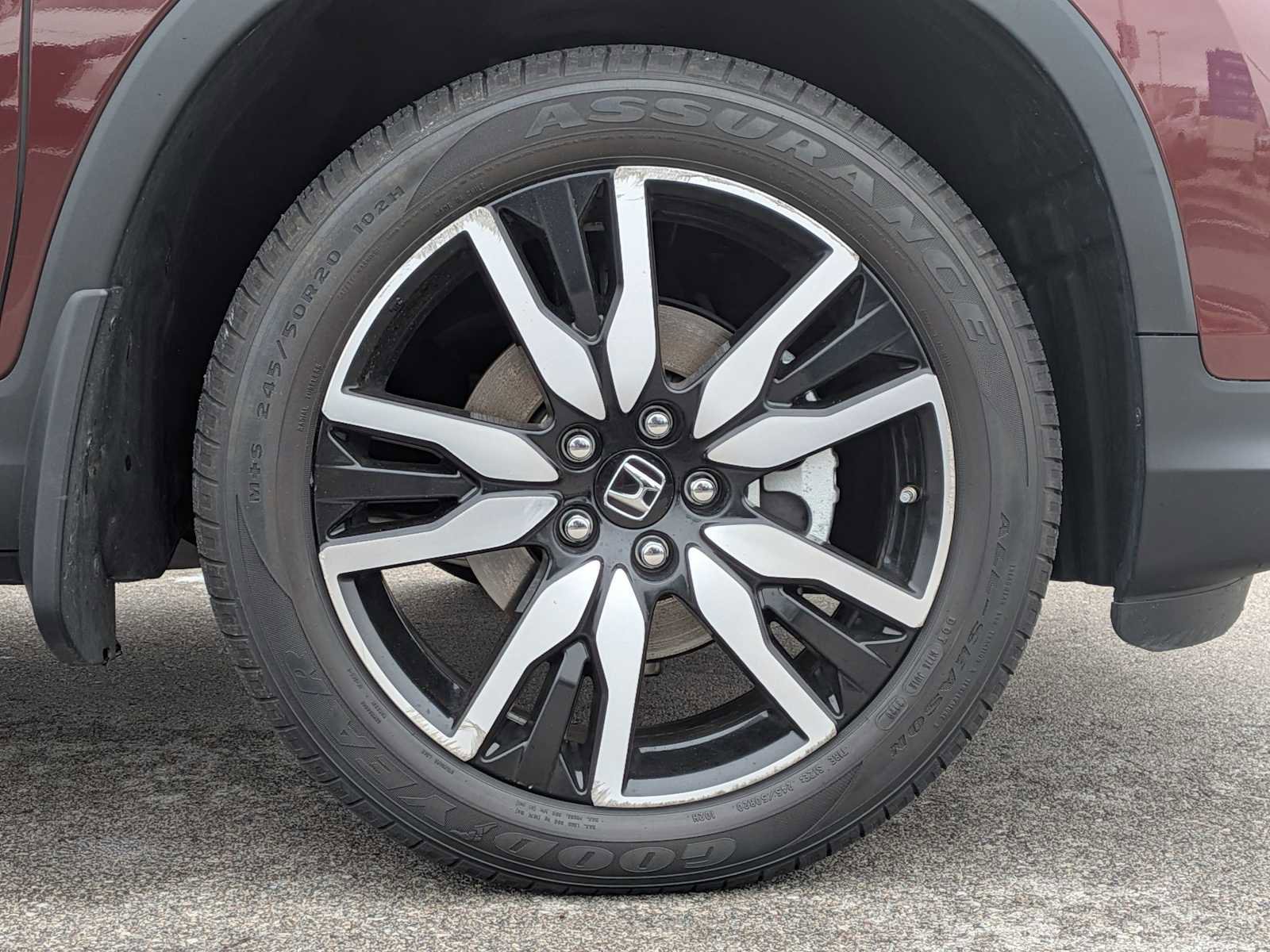 Used 2019 Honda Pilot Touring image 14