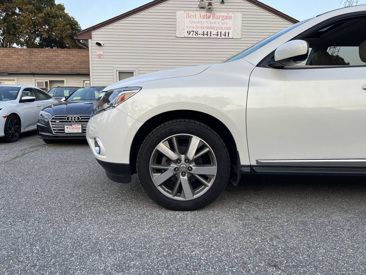 Used 2015 Nissan Pathfinder Platinum image 35