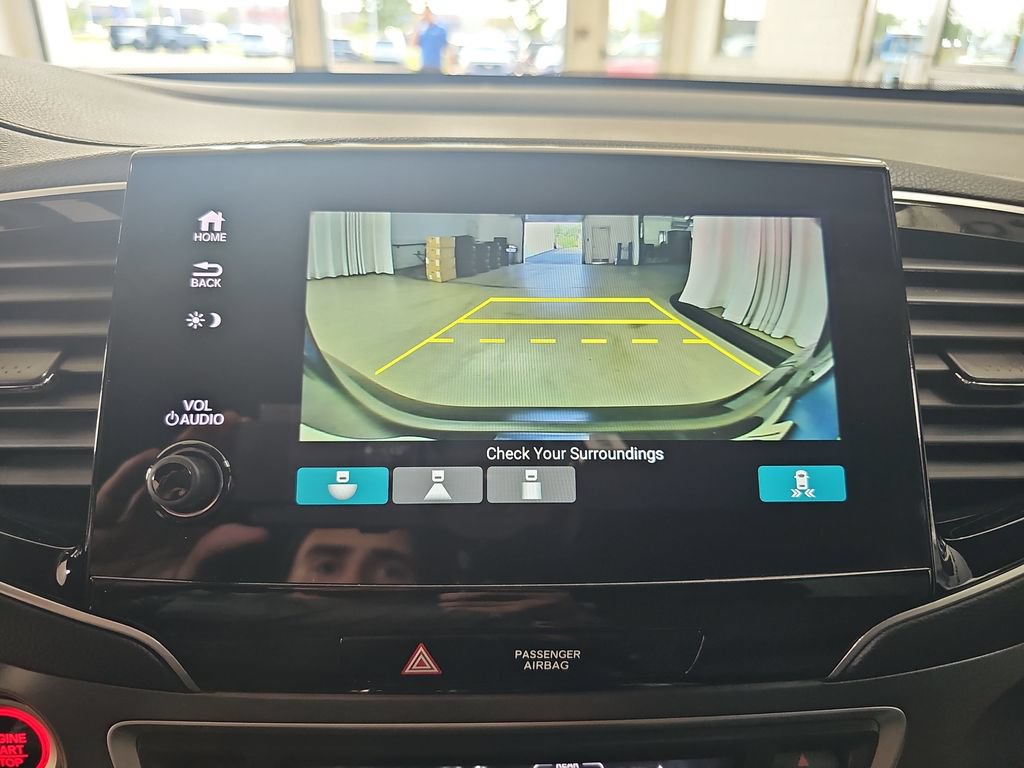 Used 2022 Honda Pilot Sport image 29