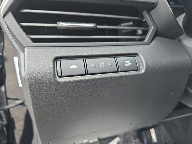 New 2025 Nissan Altima 2.5 SV image 32