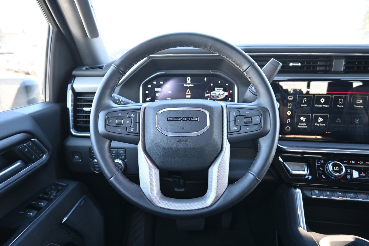 Certified 2025 GMC Sierra 2500 Denali AWD/4WD image 10