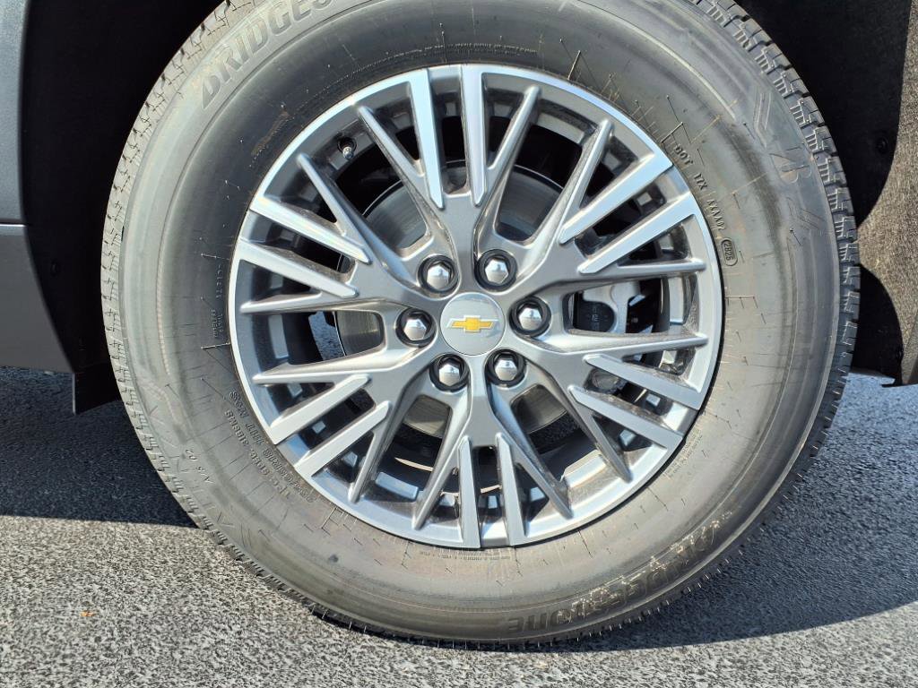 New 2026 Chevrolet Traverse LT w/ Driver Confidence Package image 29
