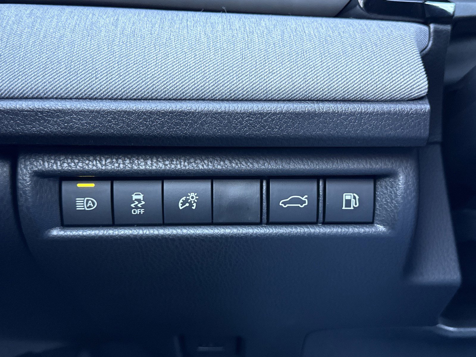 New 2026 Toyota Camry LE image 17