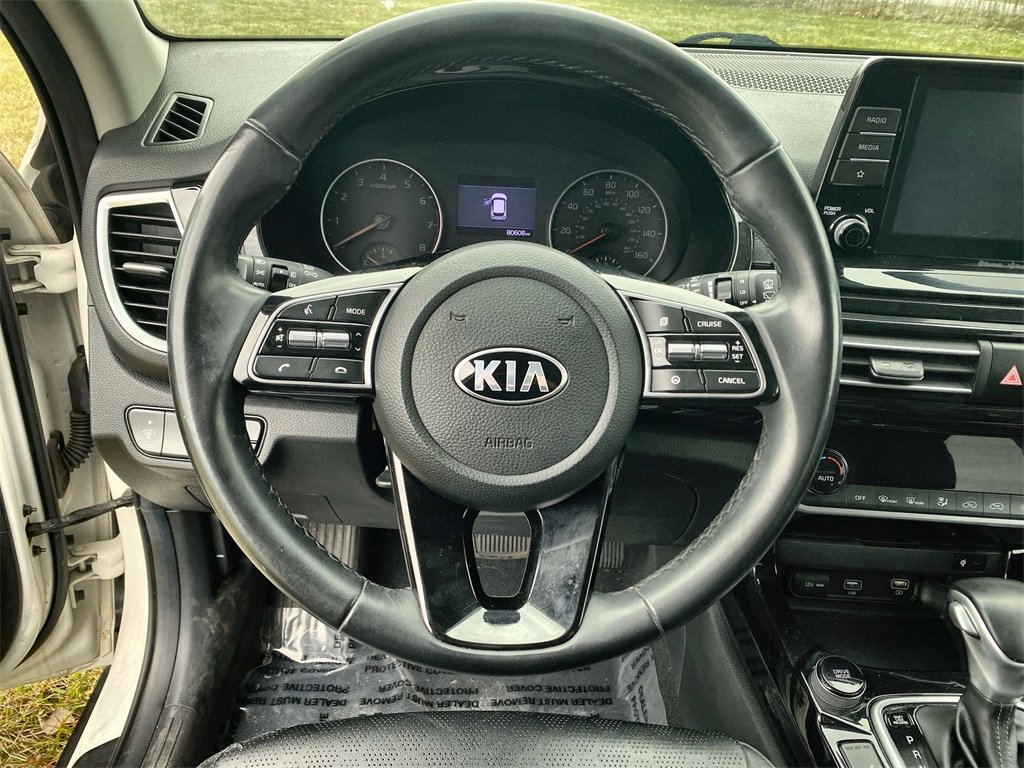 Used 2021 Kia Seltos EX image 11