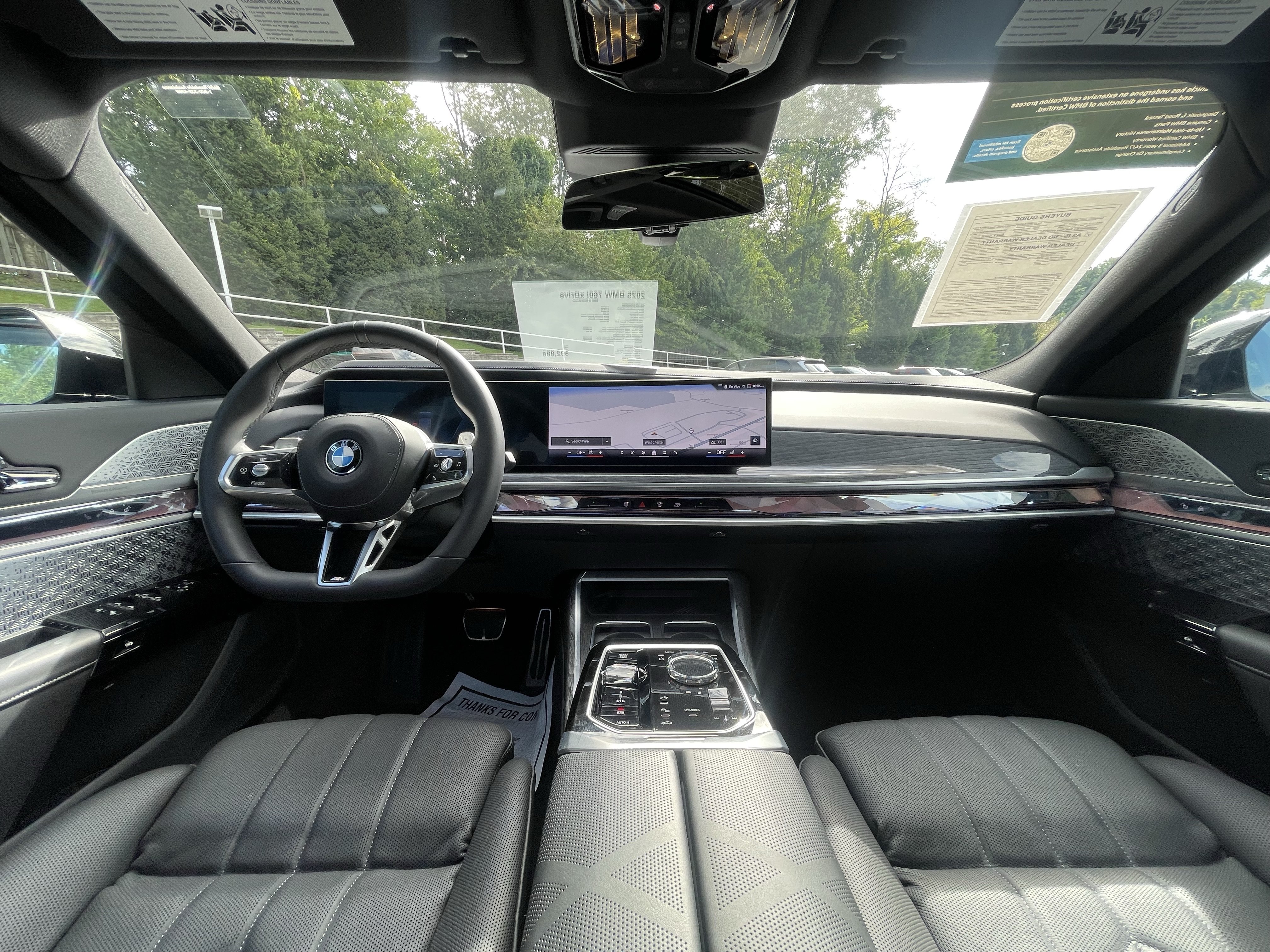 Certified 2025 BMW 760i xDrive AWD/4WD image 16