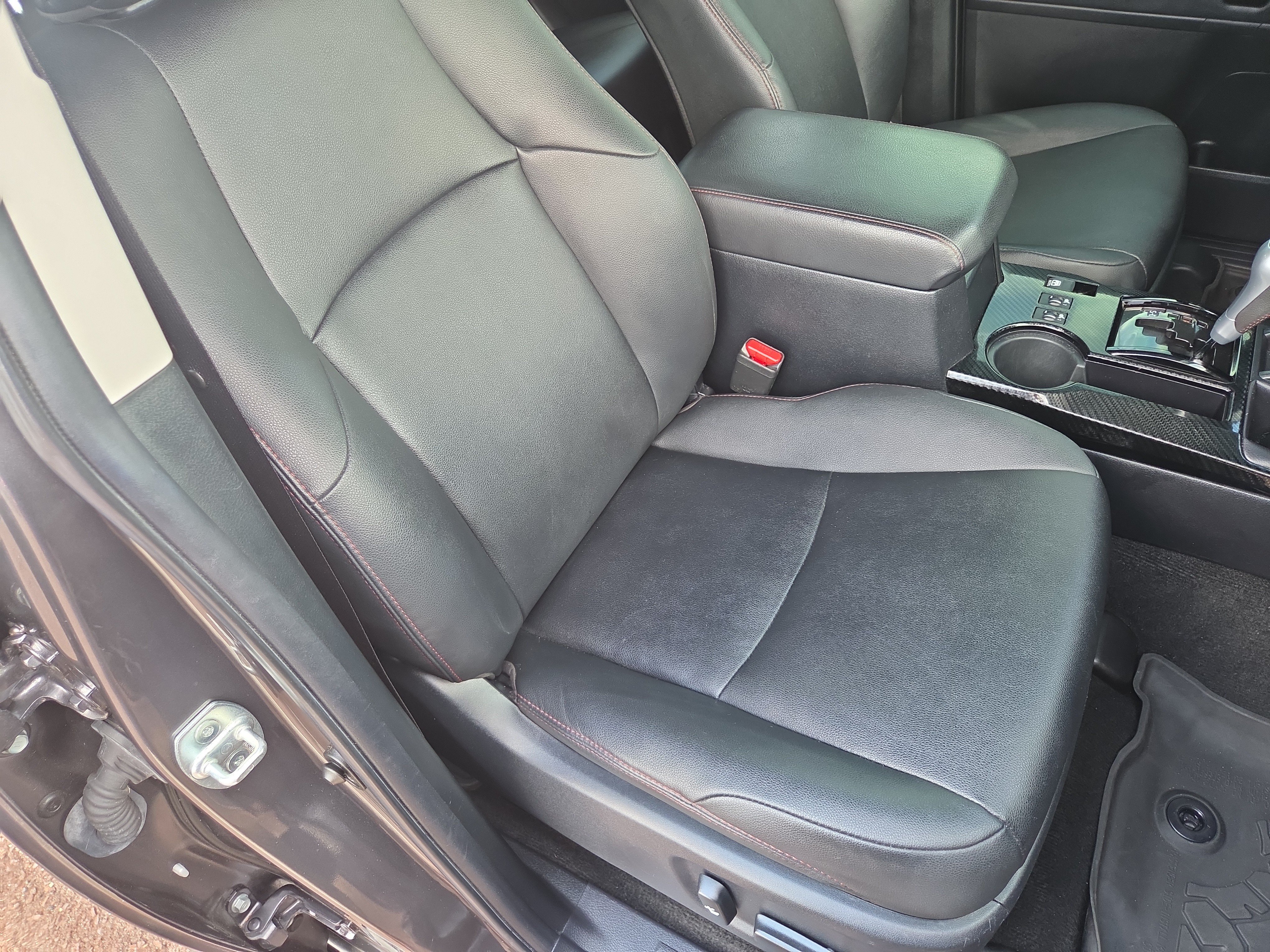 Certified 2021 Toyota 4Runner TRD Off-Road Premium w/ Moonroof Package AWD/4WD image 16