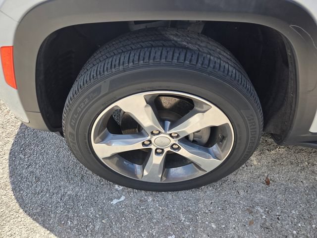 Certified 2021 Jeep Grand Cherokee L Limited RWD image 4
