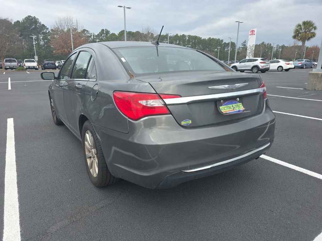 Used 2013 Chrysler 200 Touring image 5