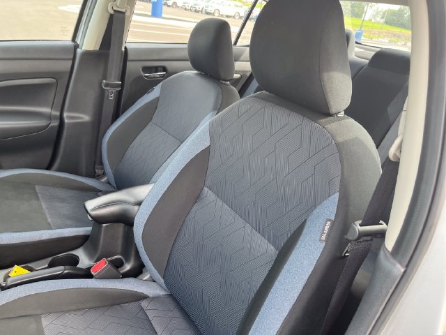 Used 2024 Nissan Versa SV FWD image 12