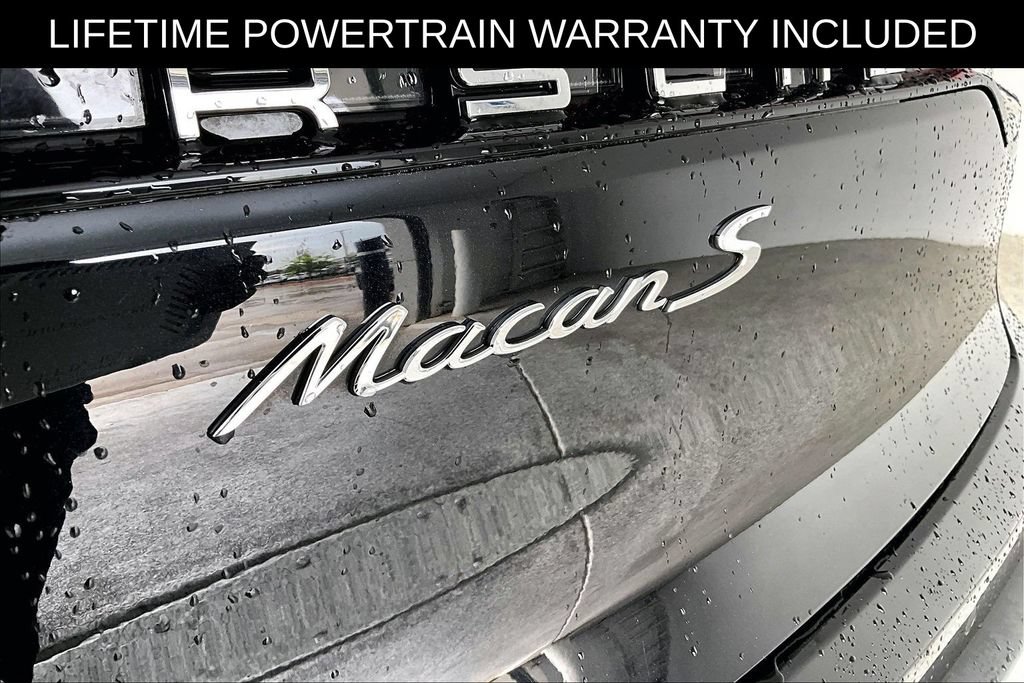 Used 2024 Porsche Macan S AWD/4WD image 40
