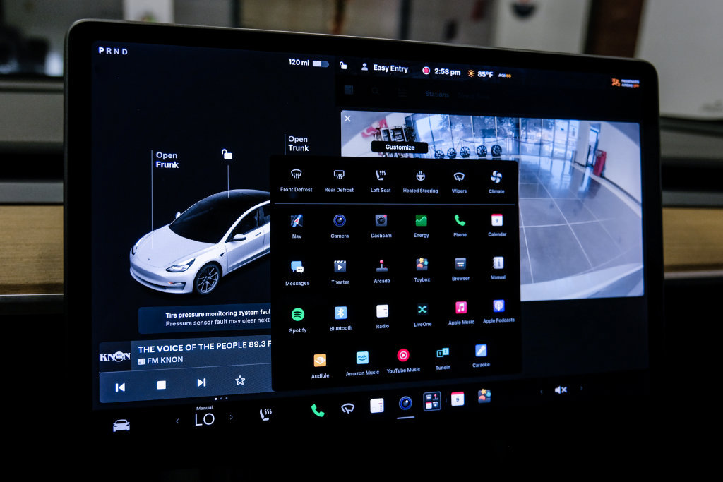 Used 2021 Tesla Model 3 Standard Range Plus RWD image 32