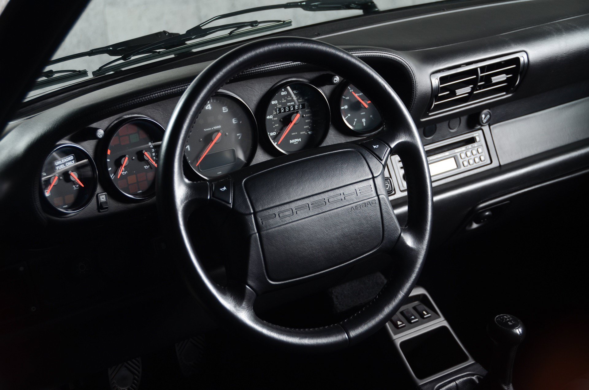 Used 1994 Porsche 911 Turbo RWD image 18