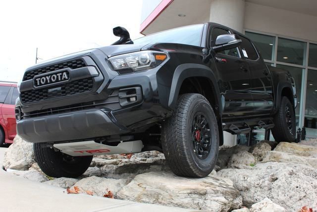 Used 2023 Toyota Camry SE image 31