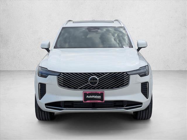 Certified 2026 Volvo XC90 T8 Plus w/ Protection Package Premier image 6