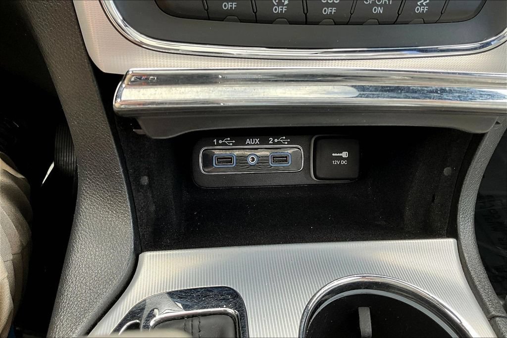 Used 2018 Jeep Grand Cherokee Limited AWD/4WD image 18