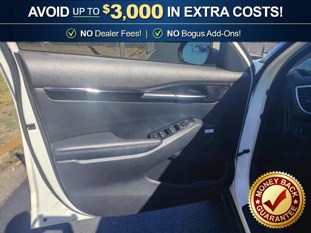 Used 2021 Kia Seltos SX w/ SX Sunroof Package AWD/4WD image 16