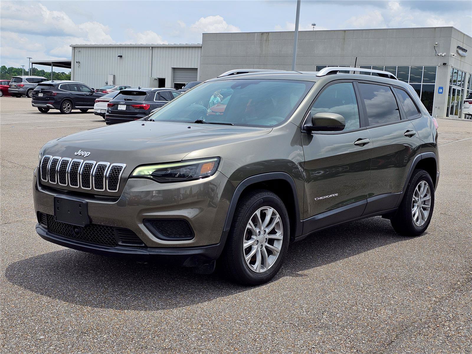 Used 2021 Jeep Cherokee Latitude