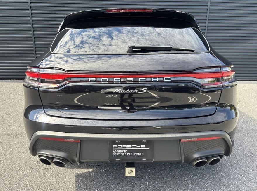 Certified 2023 Porsche Macan S AWD/4WD image 4