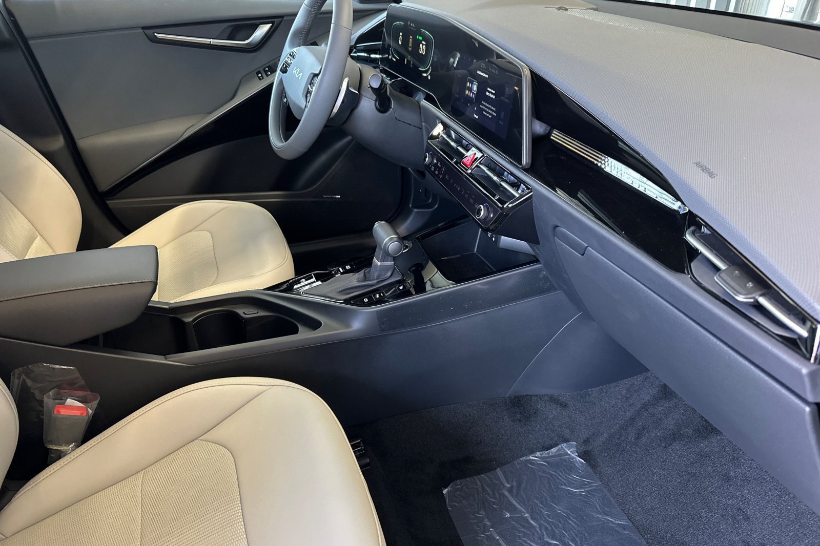 New 2026 Kia Niro EX w/ EX Premium Package FWD image 17
