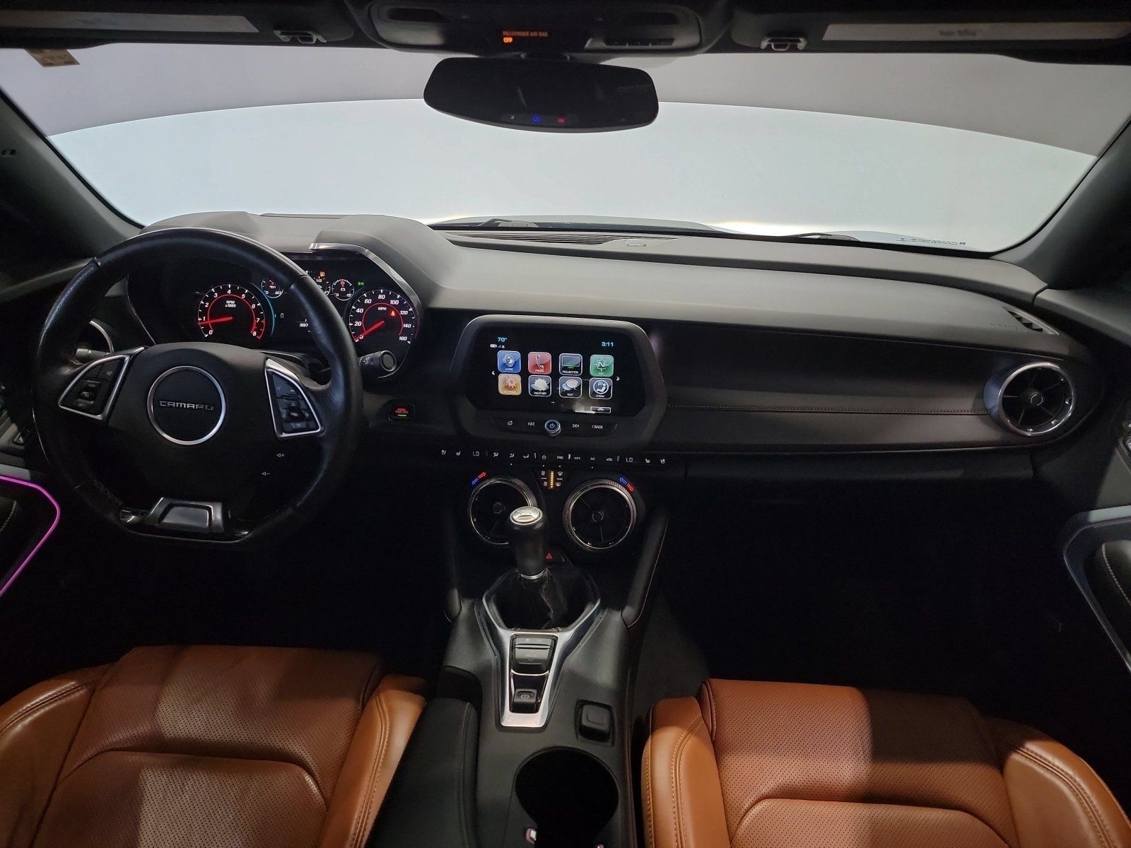 Used 2018 Chevrolet Camaro LT RWD image 15