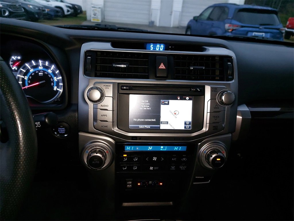 Used 2016 Toyota 4Runner Limited image 16