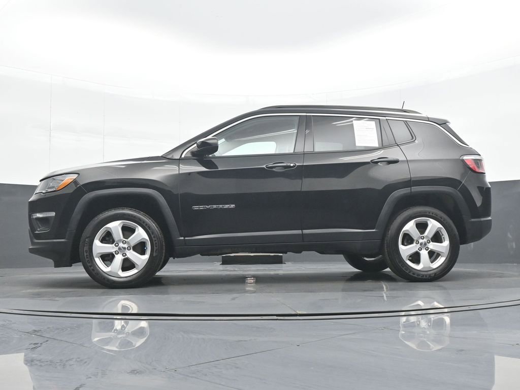Used 2018 Jeep Compass Latitude w/ Popular Equipment Group image 27