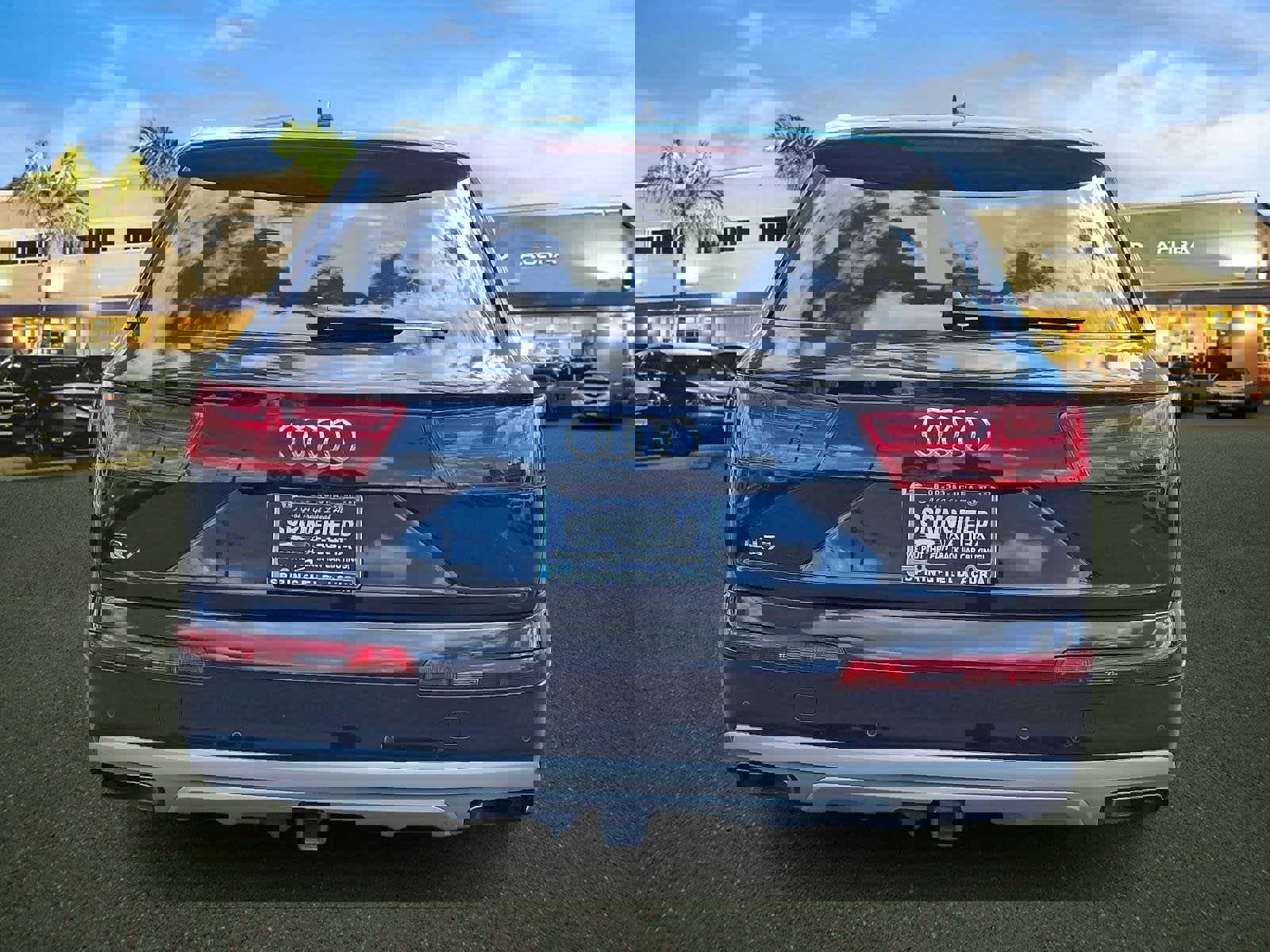 Used 2019 Audi Q7 3.0T Premium Plus w/ Premium Plus Package image 6